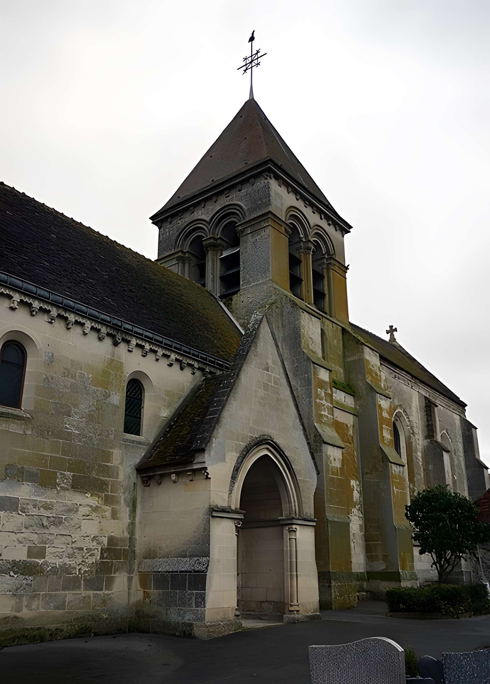 Église Saint-Pierre de Beugneux