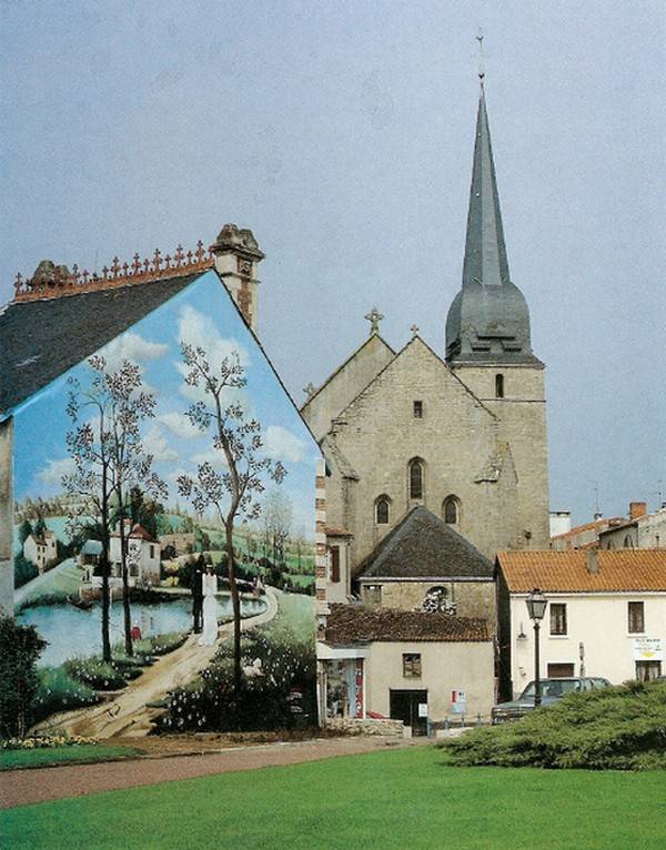 Photo de Sint Petruskerk van Poiré-sur-Vie