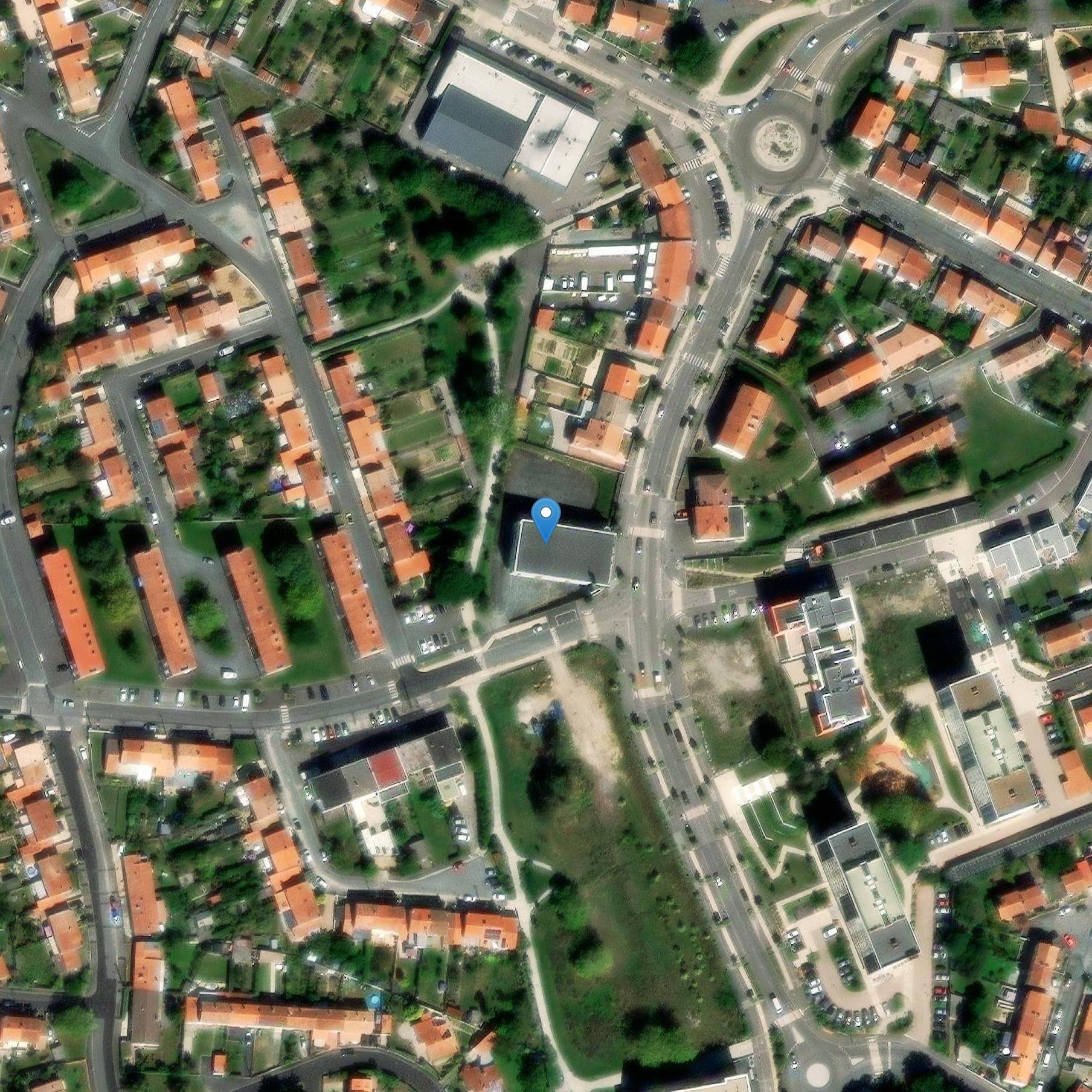 Photo de Kirche St. Bernadette des Forges