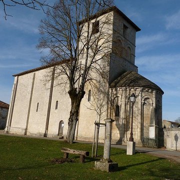 Église Saint-Pierre de Blanzaguet-Saint-Cybard