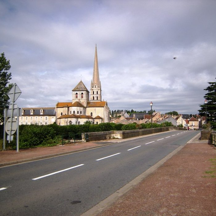 Photo de Abbatiale Saint-Savin-Saint-Cyprien