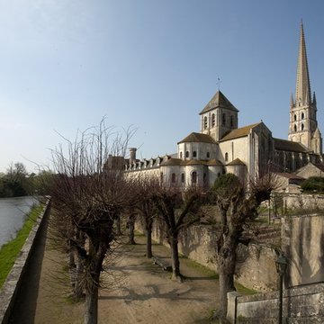 Abbatiale Saint-Savin-Saint-Cyprien