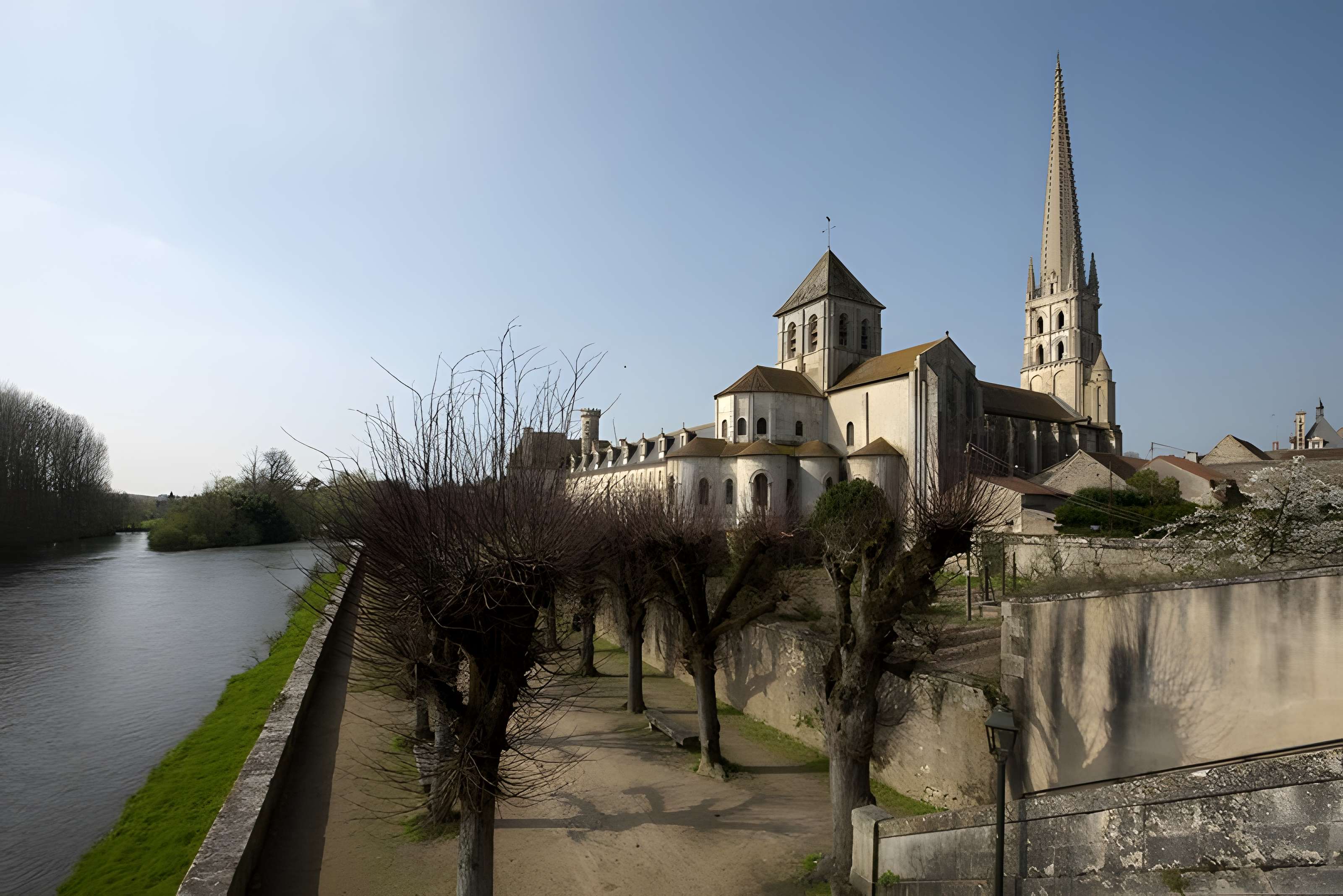 Abbatiale Saint-Savin-Saint-Cyprien