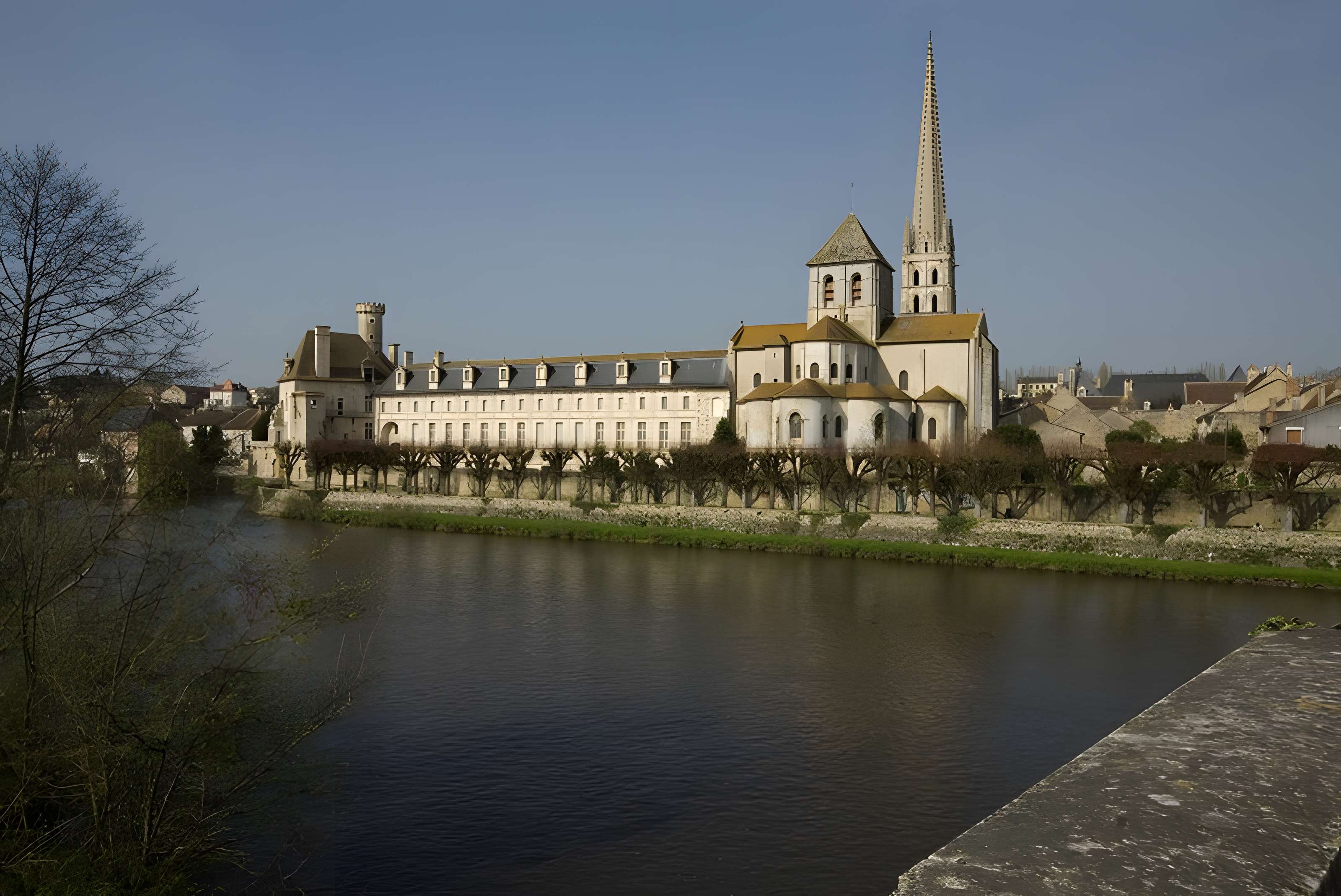 Abbatiale Saint-Savin-Saint-Cyprien