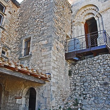 Château de Simiane-la-Rotonde