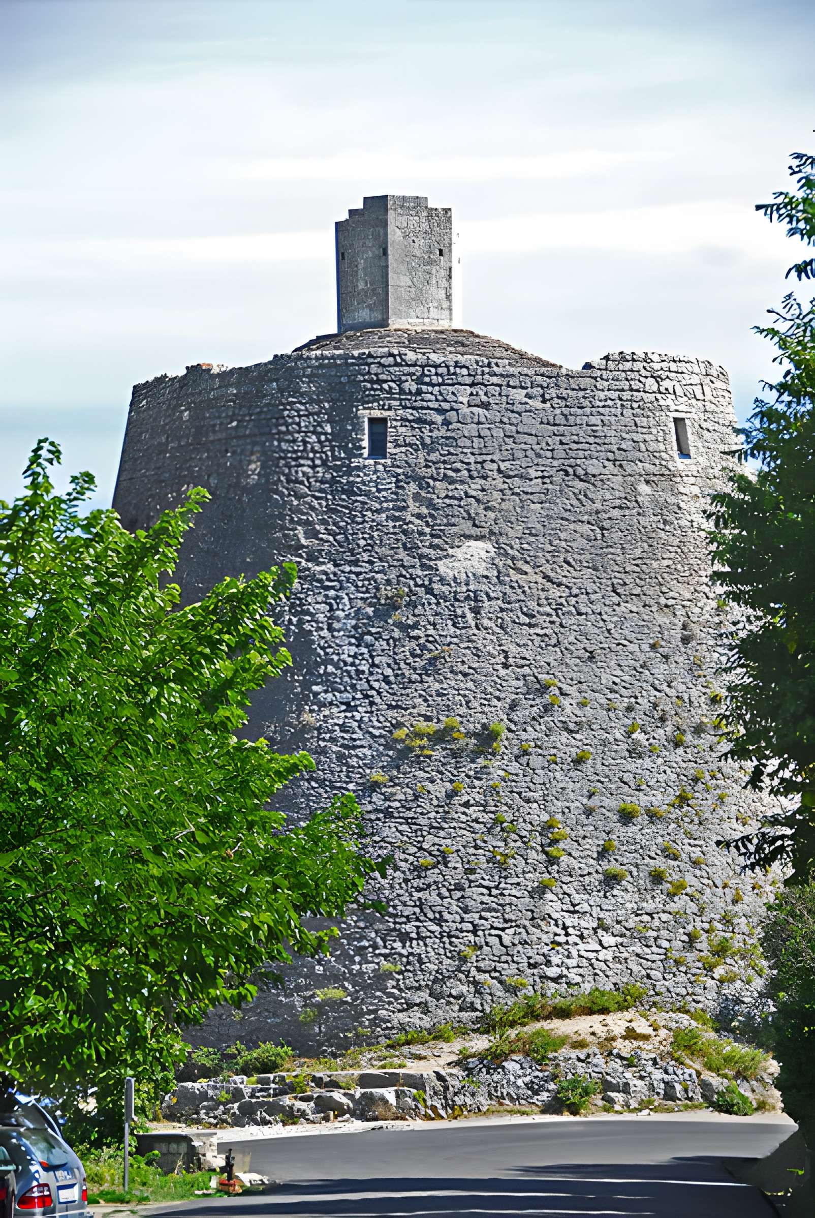 Château de Simiane-la-Rotonde