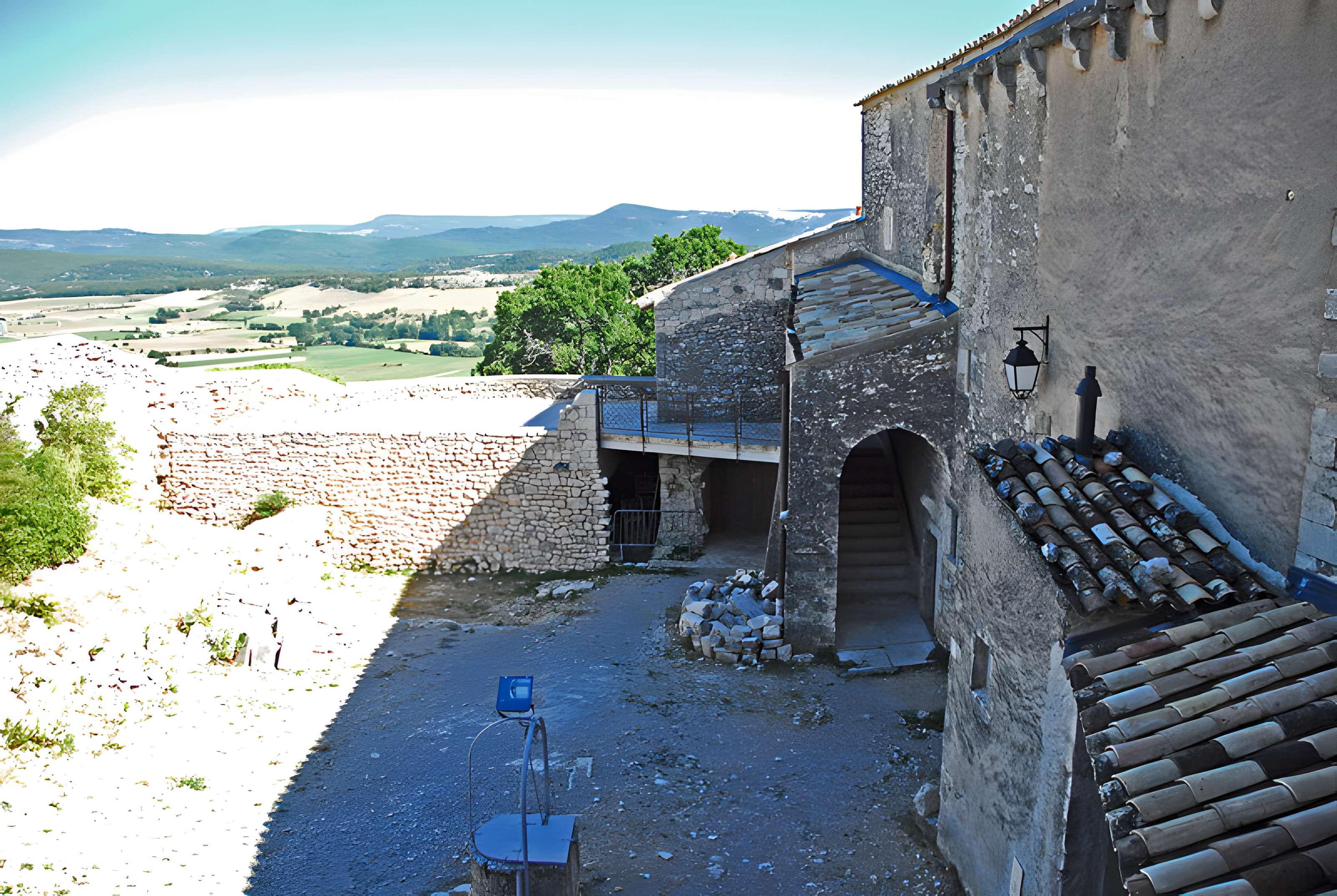 Château de Simiane-la-Rotonde