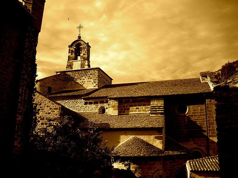 Photo de Église Saint-Pierre de Blesle