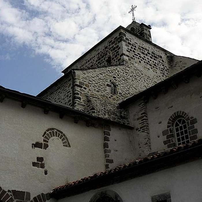 Photo de Église Saint-Pierre de Blesle