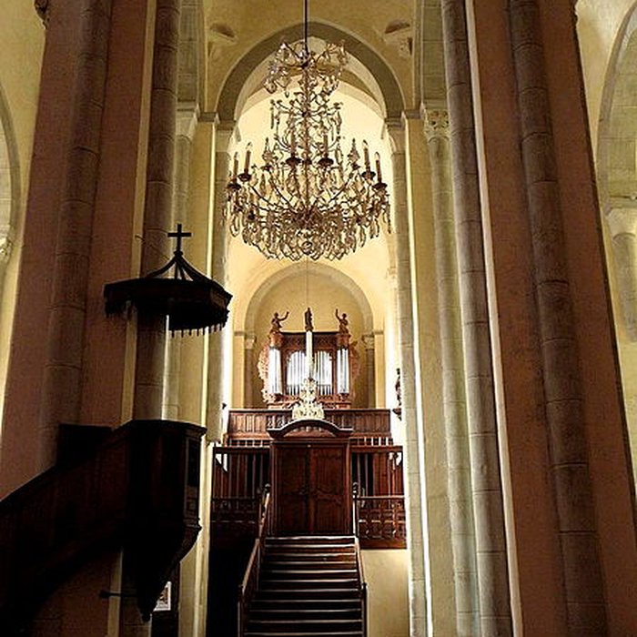 Photo de Église Saint-Pierre de Blesle