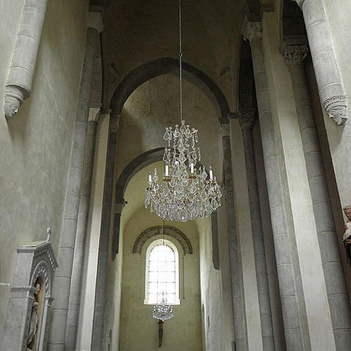 Photo de Église Saint-Pierre de Blesle