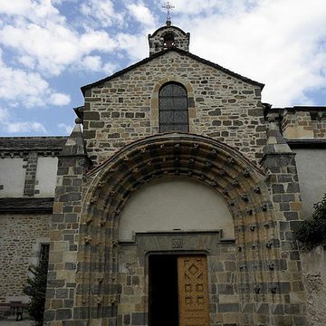 Église Saint-Pierre de Blesle
