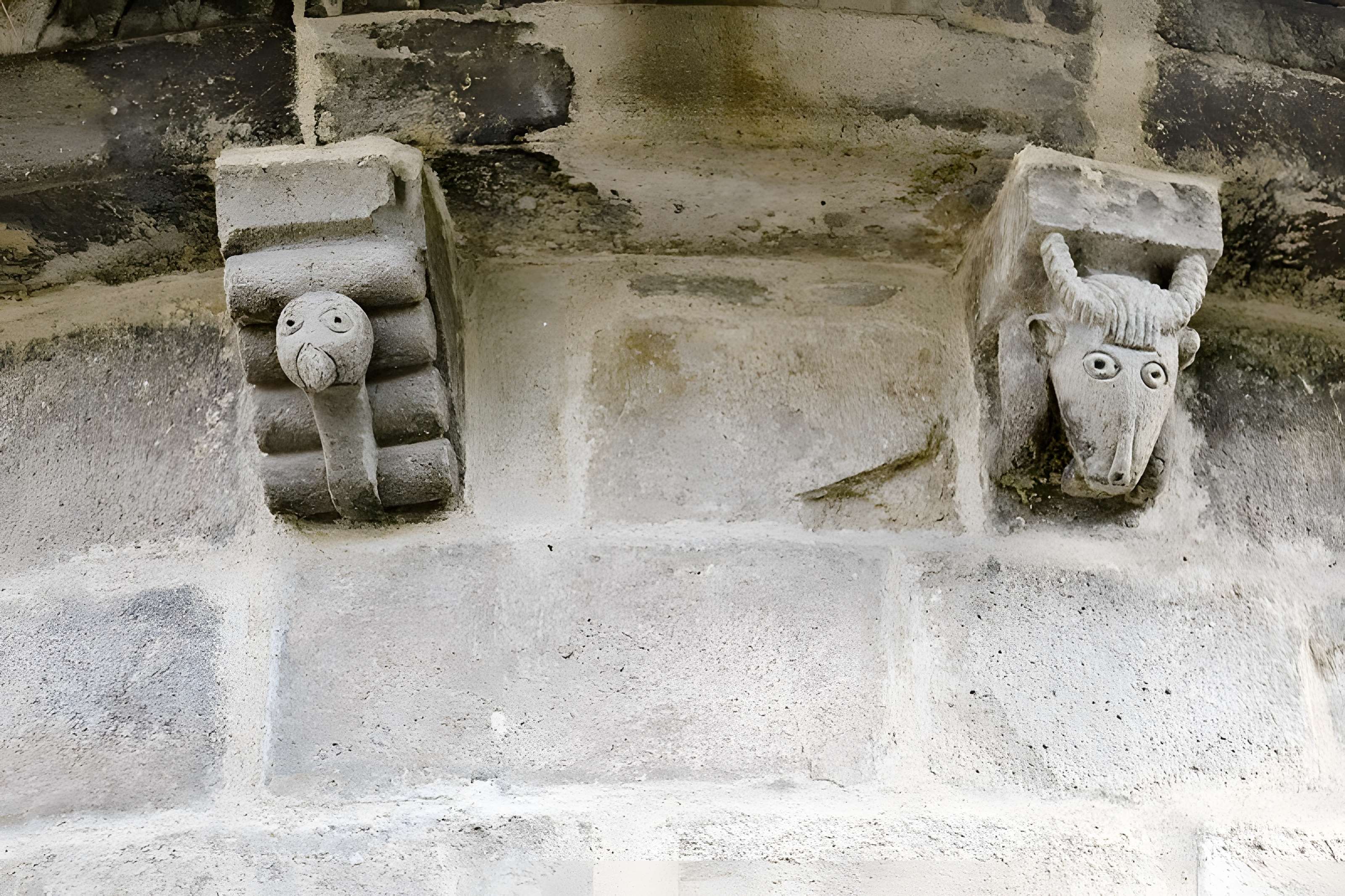 Église Saint-Pierre de Blesle