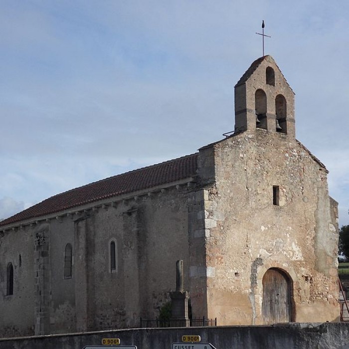 Photo de Église Saint-Pierre de Bost