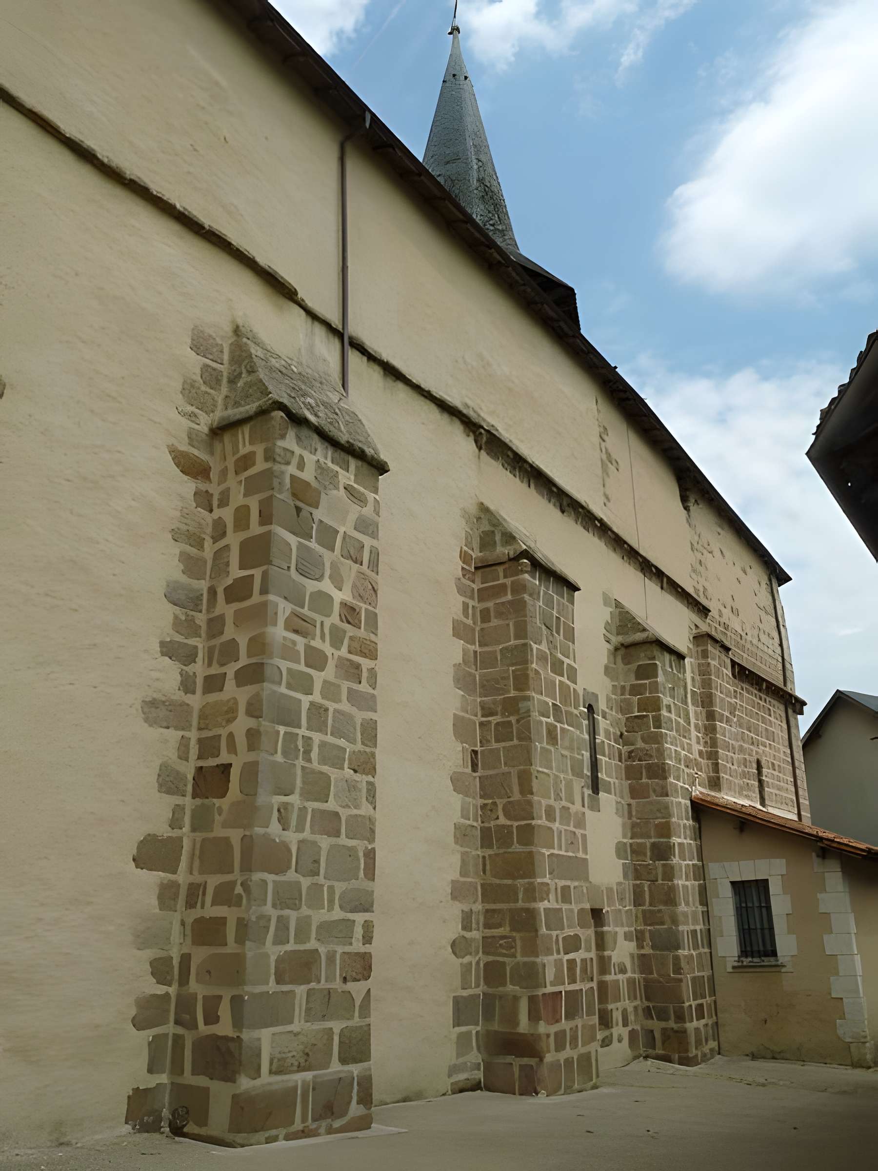 Église Saint-Pierre de Brillac