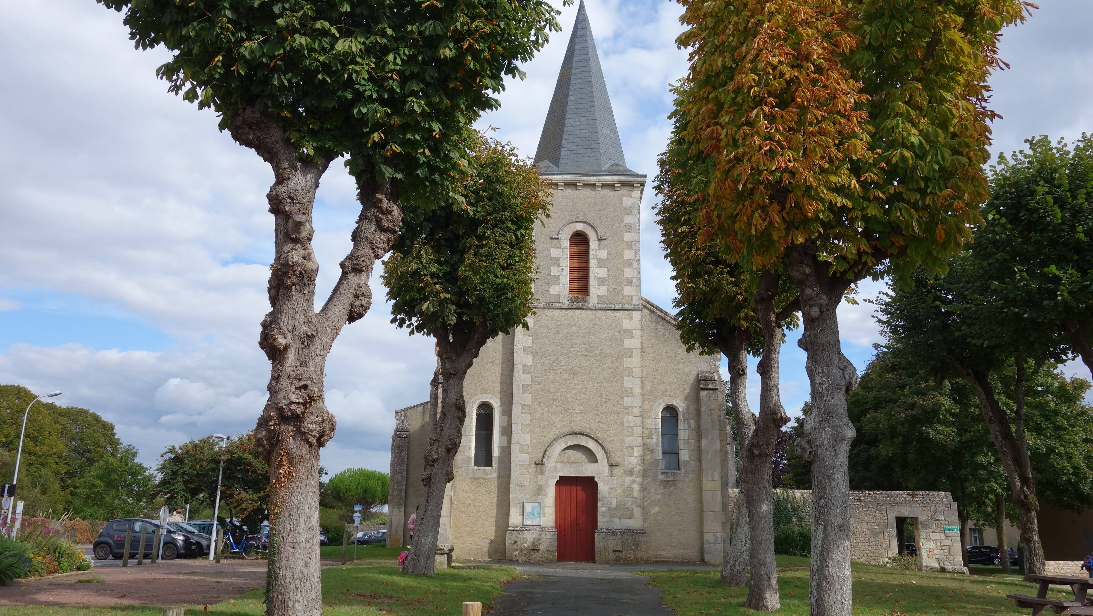 Photo de Church Saint-Philippe-et-Saint-Jacques de Buxerolles