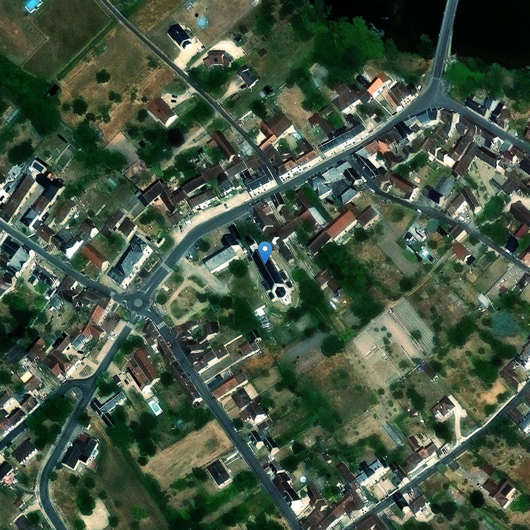 Photo de Chiesa di Saint-Hilaire di Lésigny