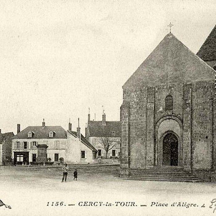 Photo de Église Saint-Pierre de Cercy-la-Tour