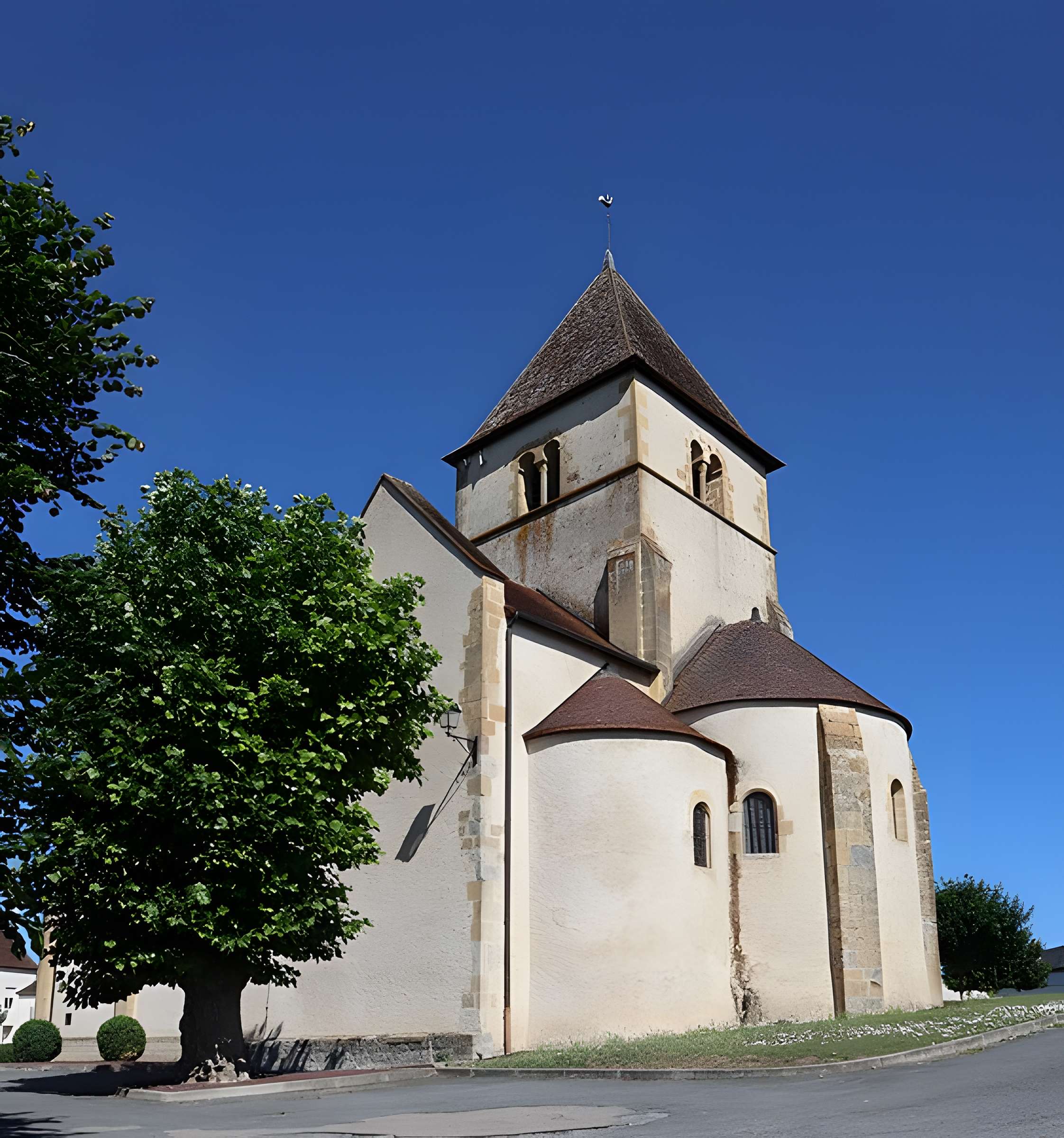 Église Saint-Pierre de Cercy-la-Tour