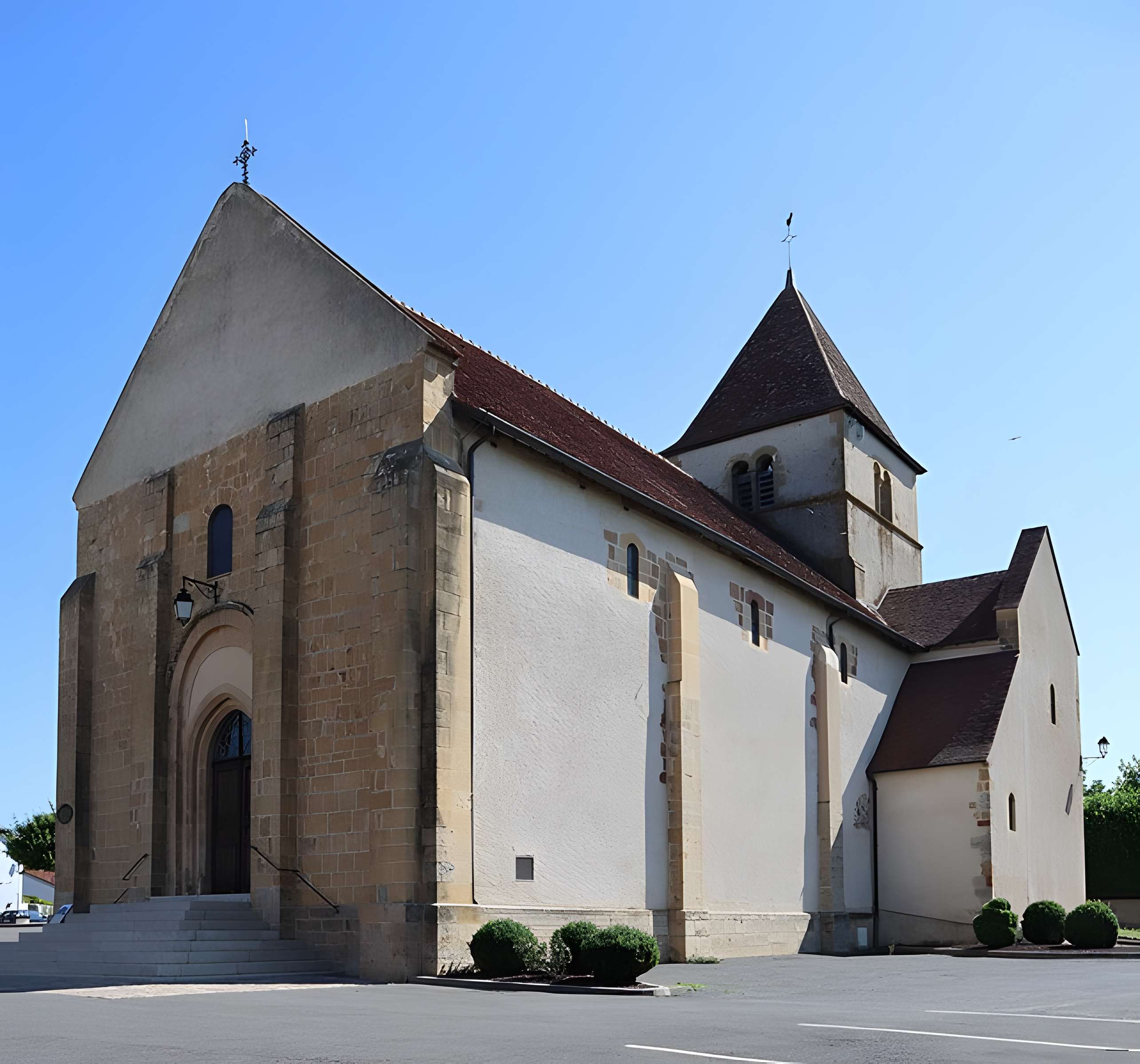 Église Saint-Pierre de Cercy-la-Tour