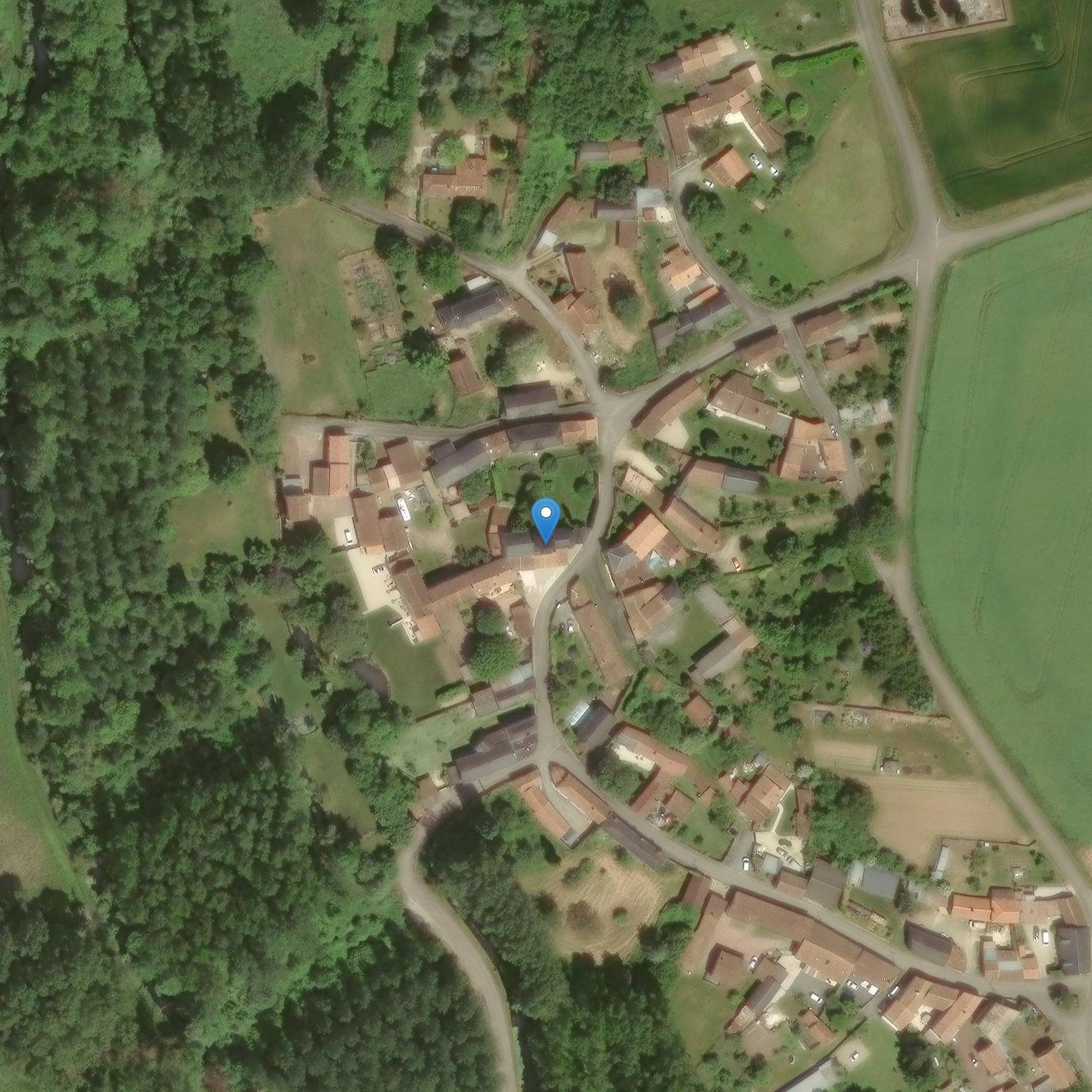 Photo de Saint-Cyr-et-Sainte-Julitte Chiesa di Saint-Chartres