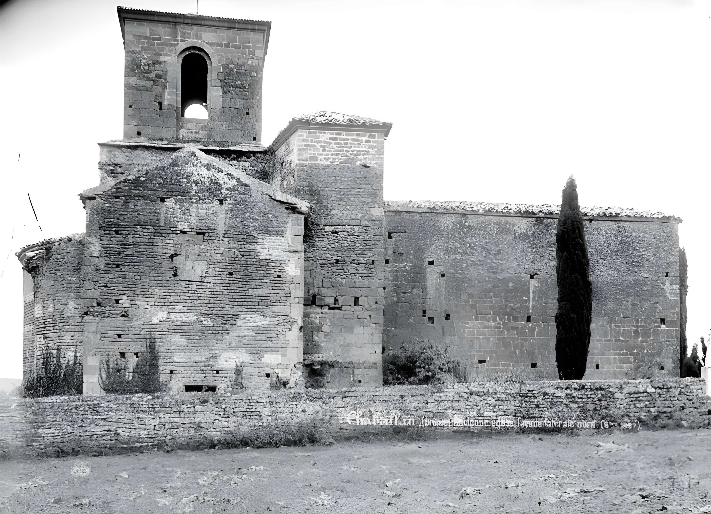 Église Saint-Pierre de Chabrillan