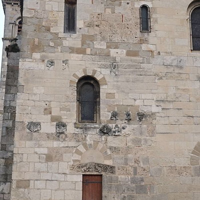 Photo de Église Saint-Pierre de Champagne