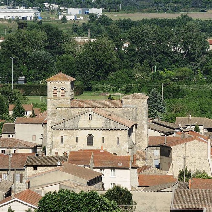 Photo de Église Saint-Pierre de Champagne