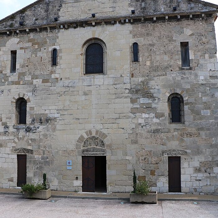 Photo de Église Saint-Pierre de Champagne