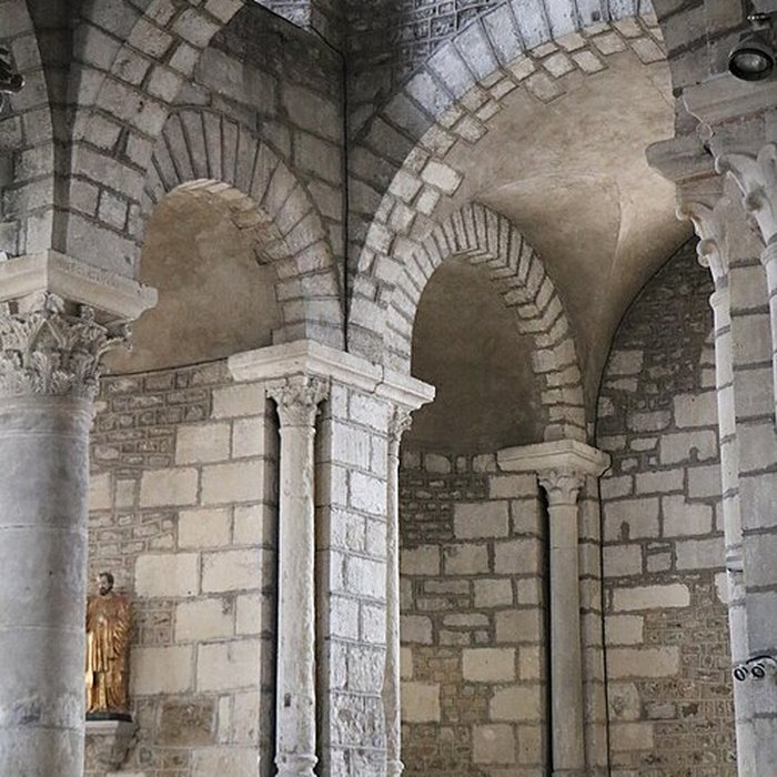 Photo de Église Saint-Pierre de Champagne