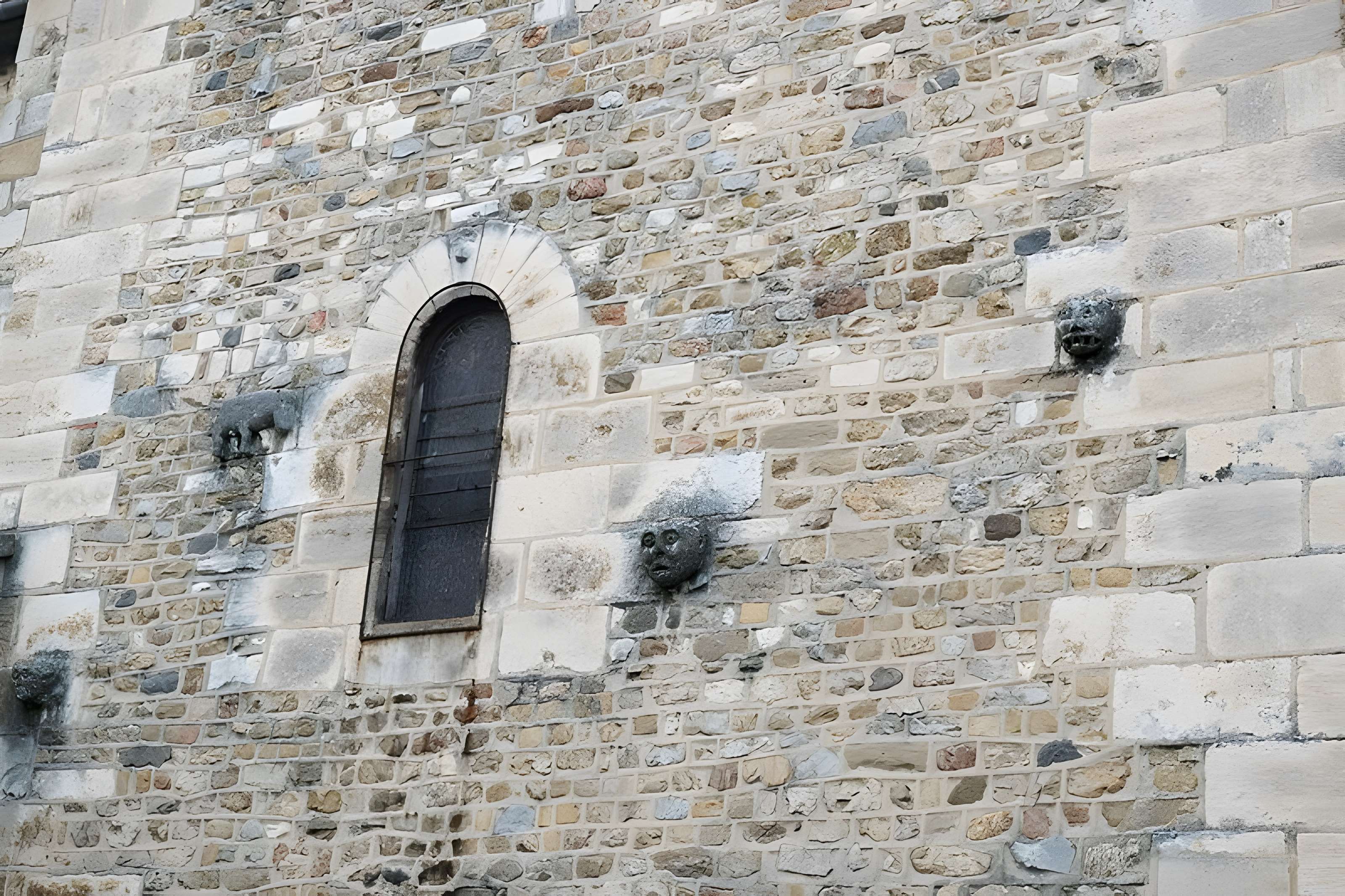 Église Saint-Pierre de Champagne