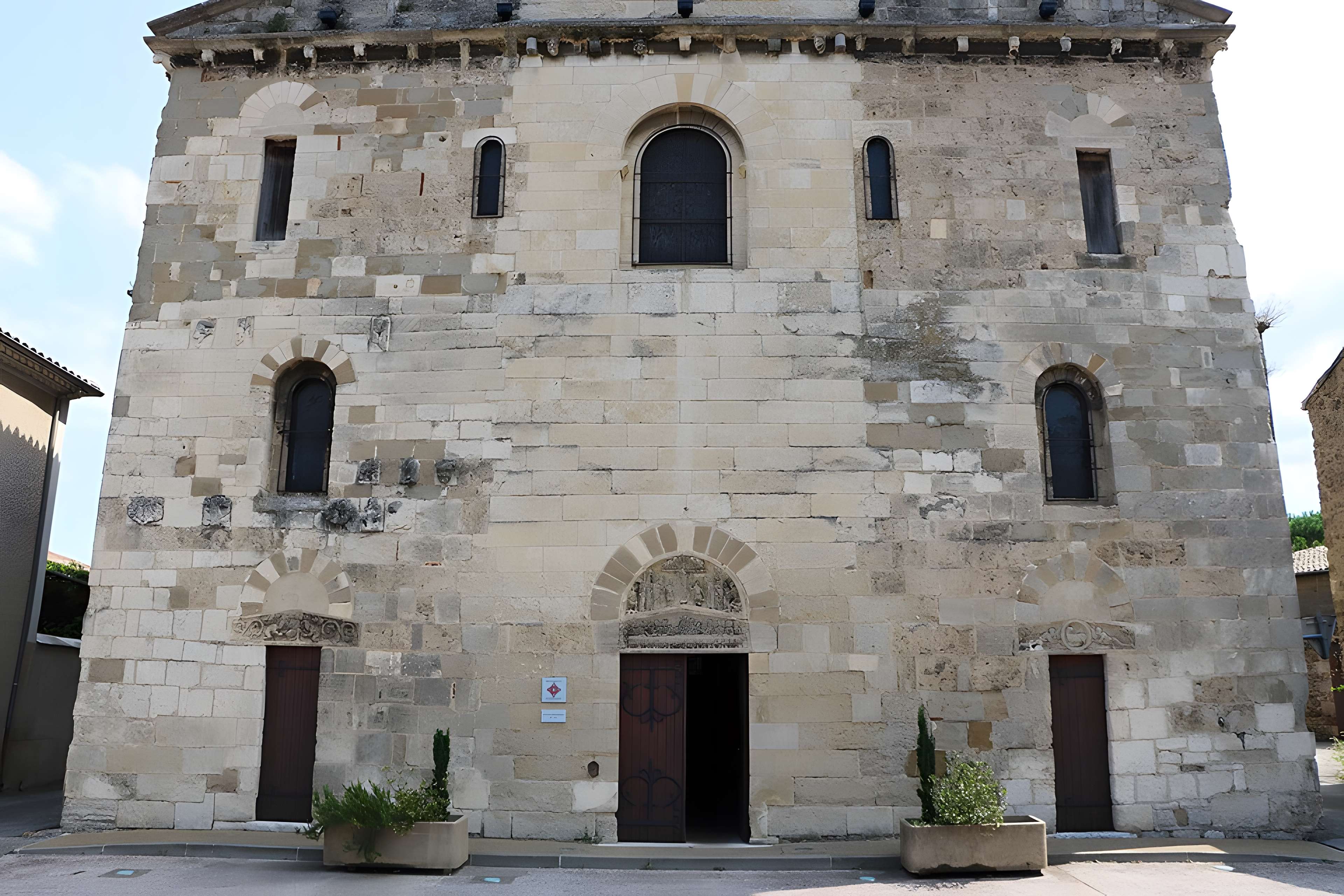 Église Saint-Pierre de Champagne