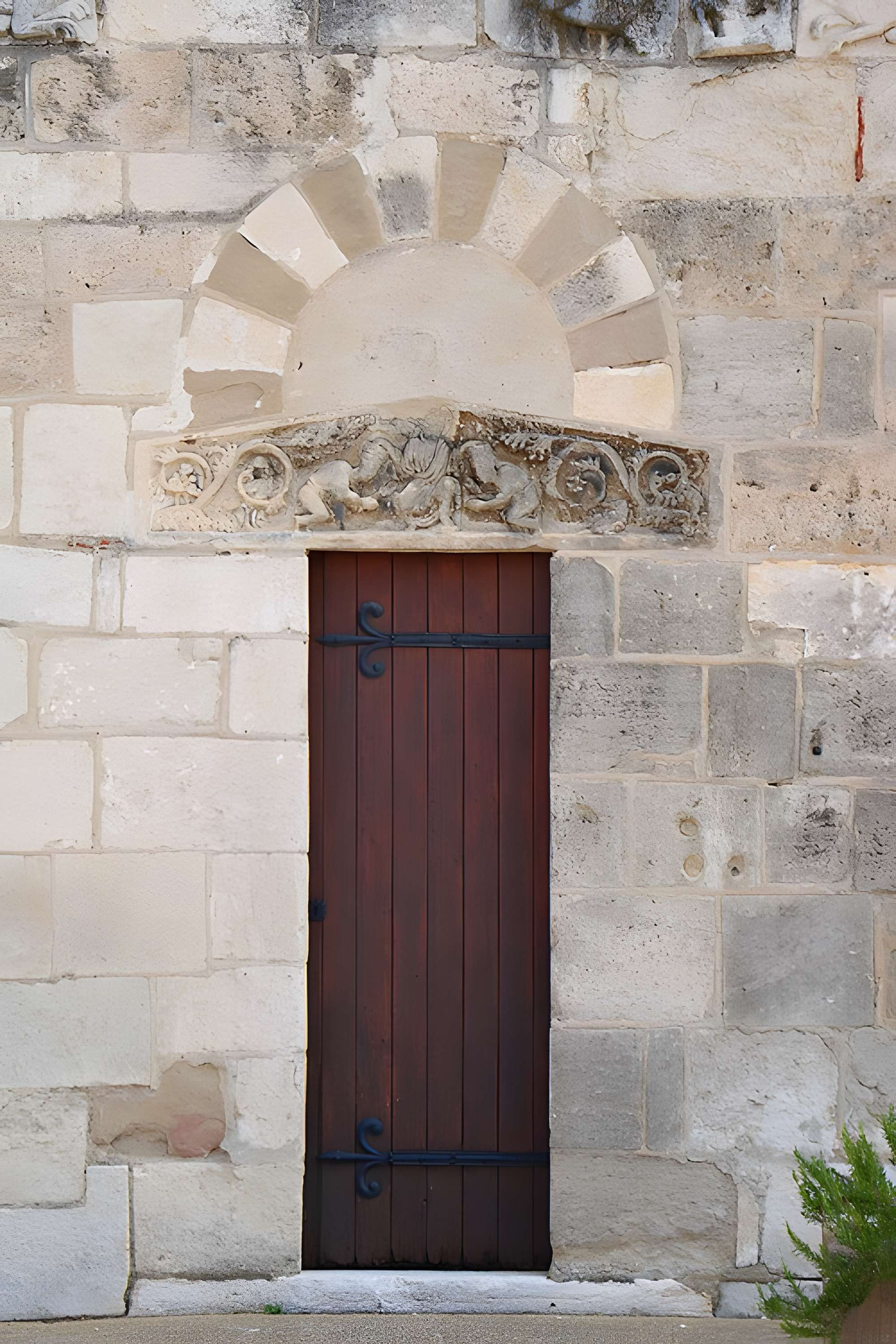 Église Saint-Pierre de Champagne