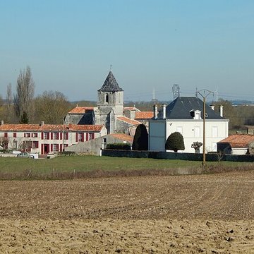 Église Saint-Pierre de Champdolent