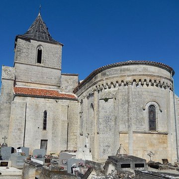 Église Saint-Pierre de Champdolent