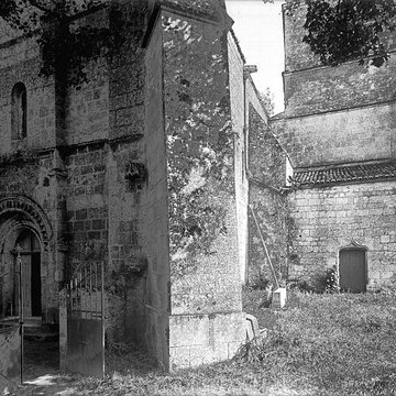 Église Saint-Pierre de Champdolent