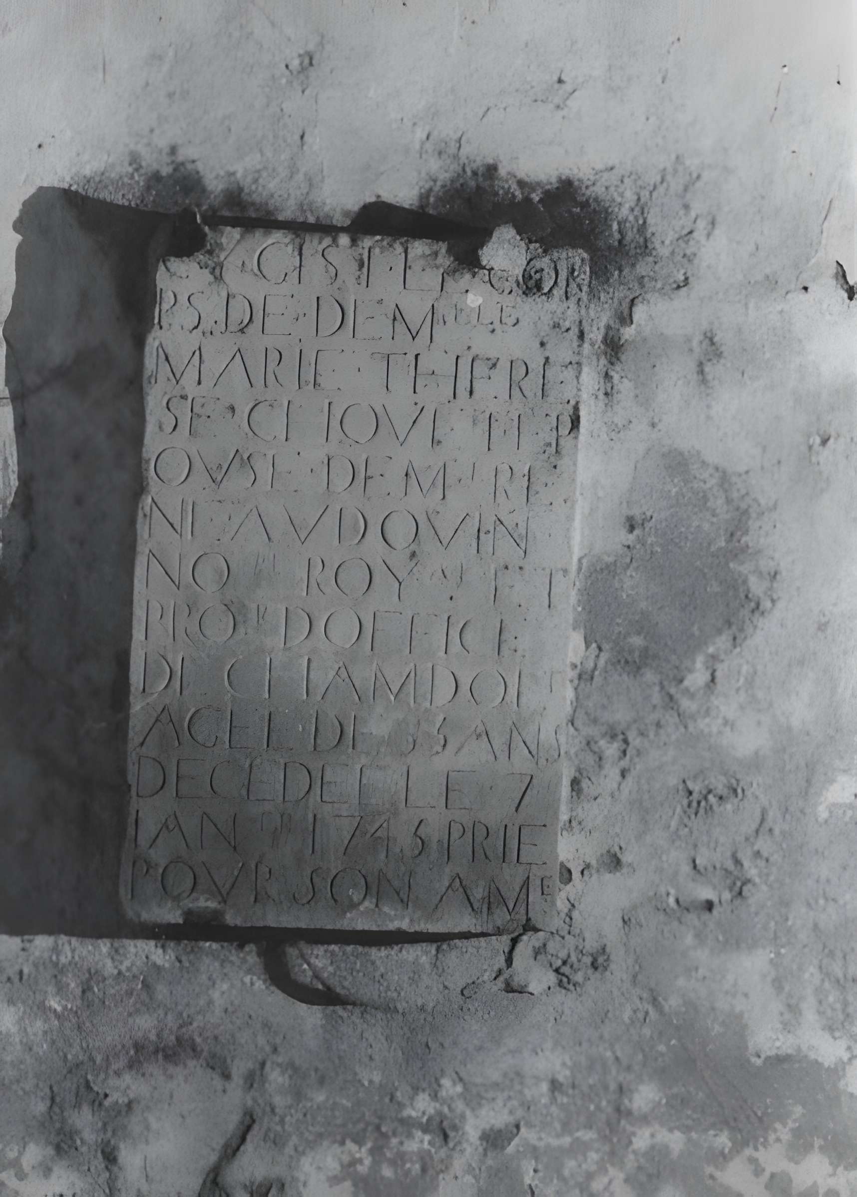 Église Saint-Pierre de Champdolent