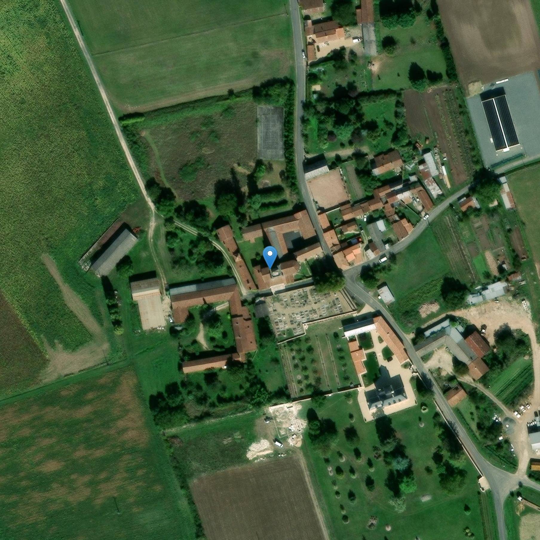 Photo de Kirche von Saint Pierre de Saires