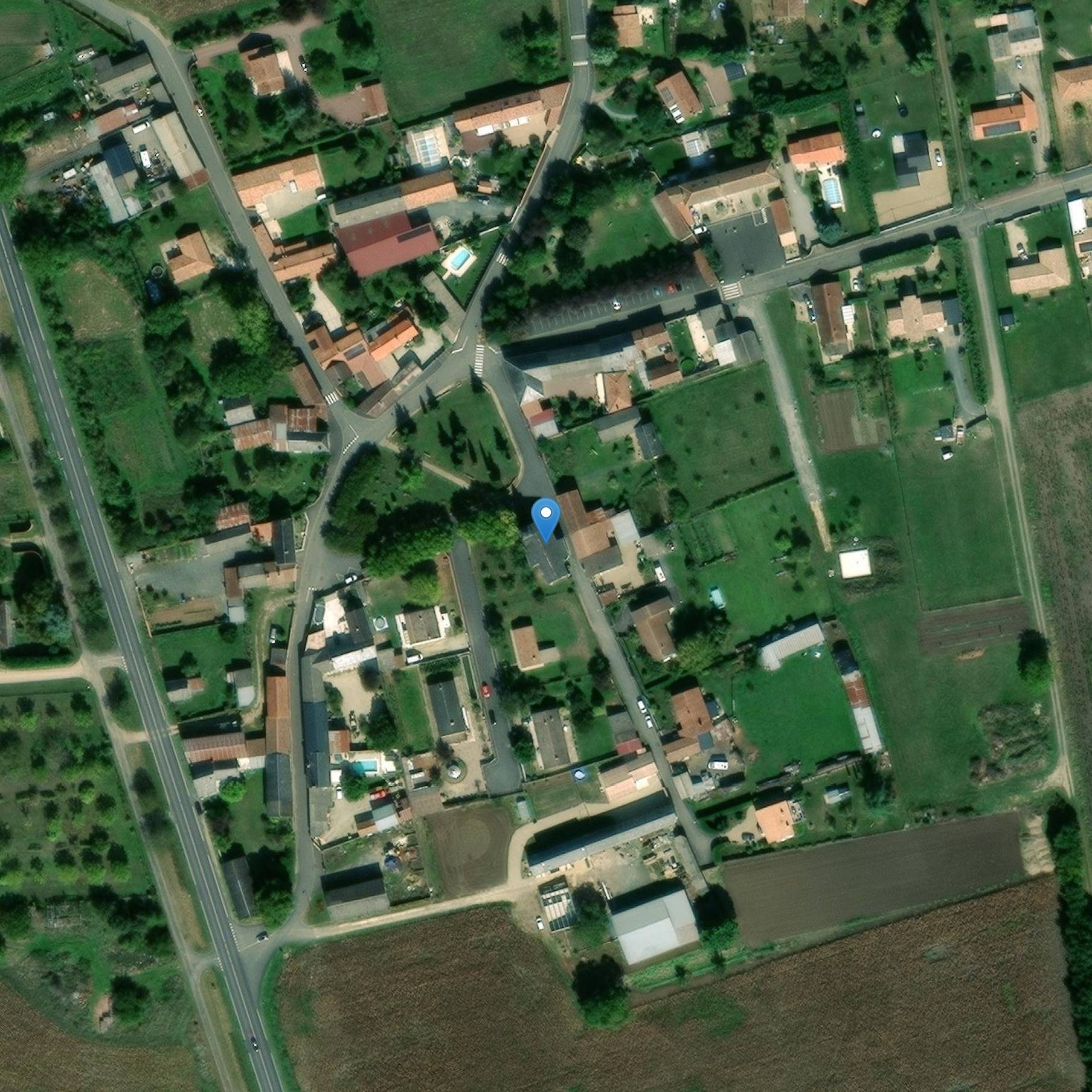 Photo de Kirche Saint Martin von Varennes