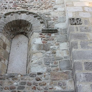Église Saint-Pierre de Châteloy
