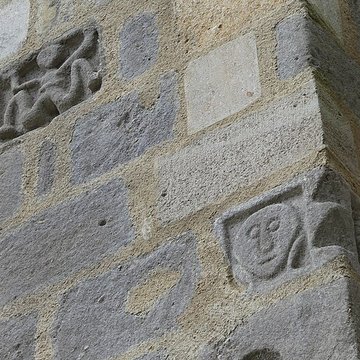 Église Saint-Pierre de Châteloy