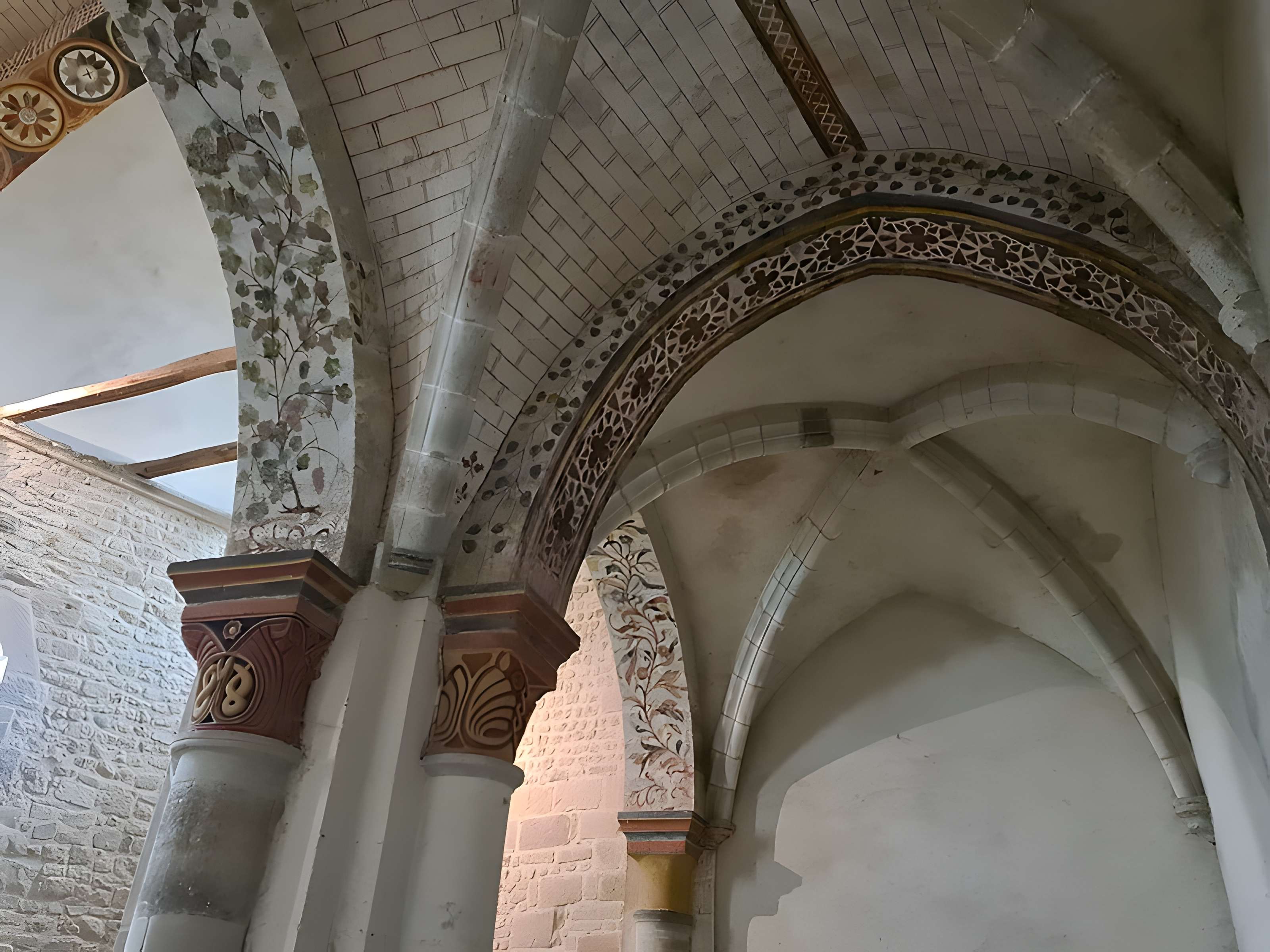 Église Saint-Pierre de Châteloy