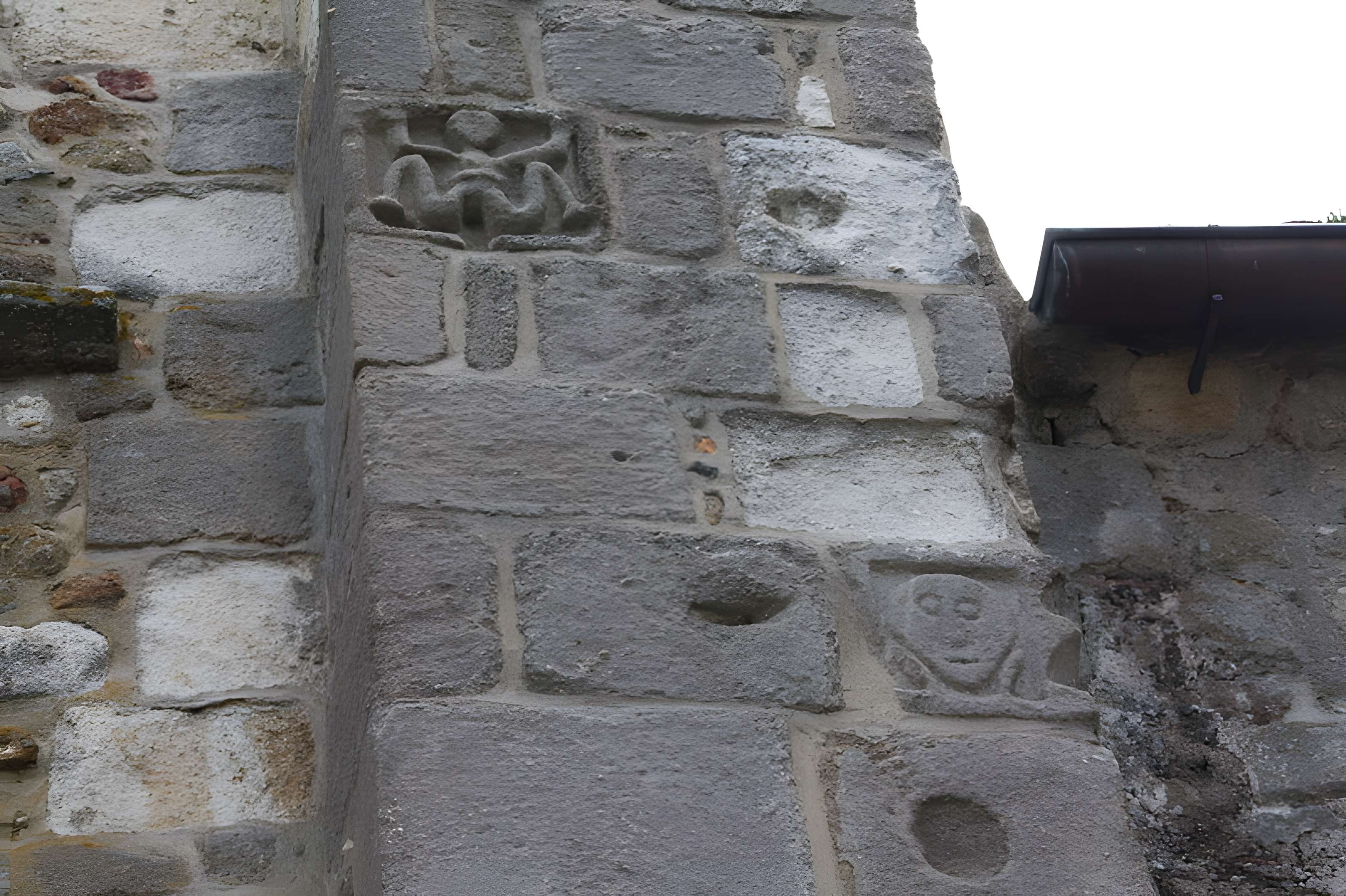 Église Saint-Pierre de Châteloy