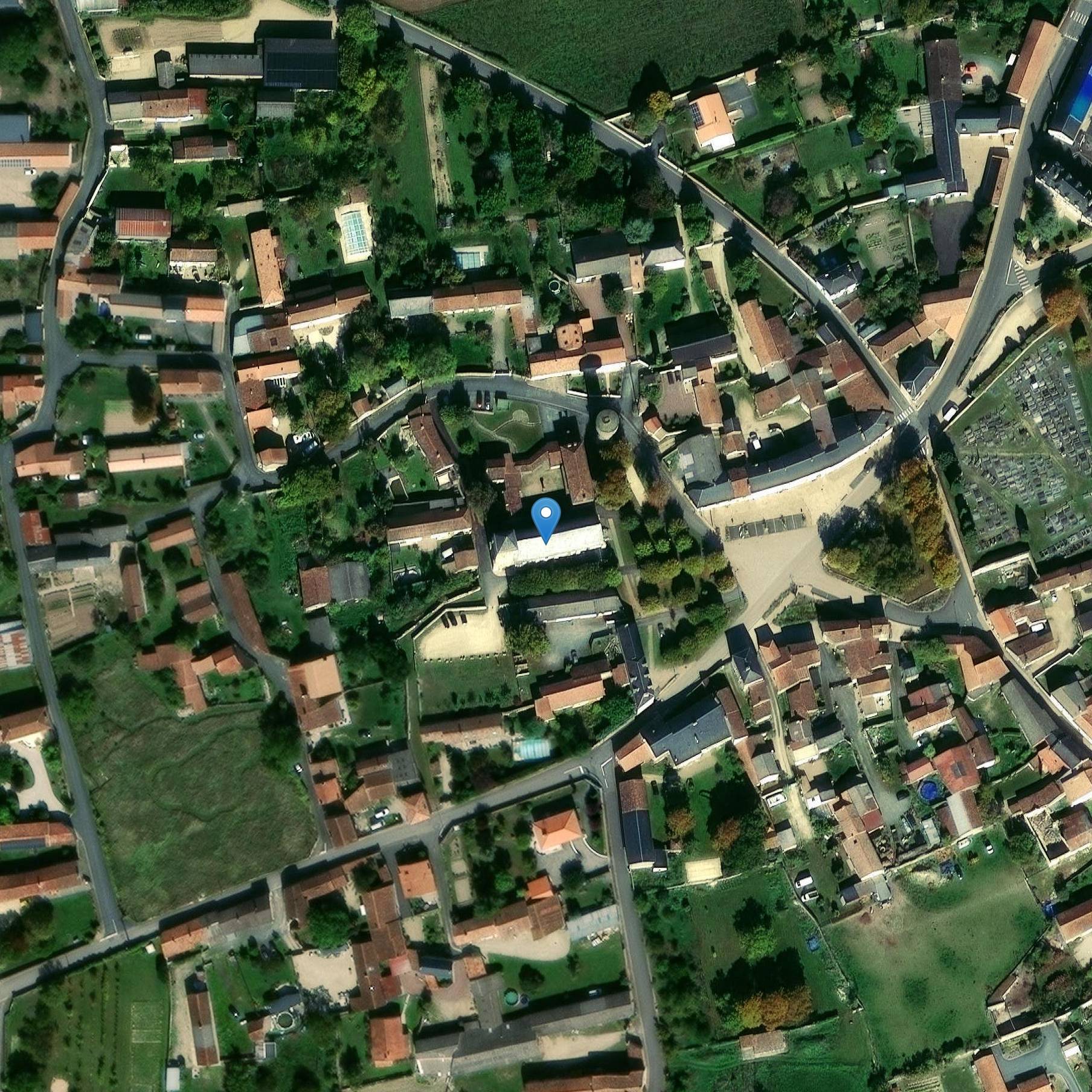 Photo de Chiesa di Saint-Hilaire de Vouzailles