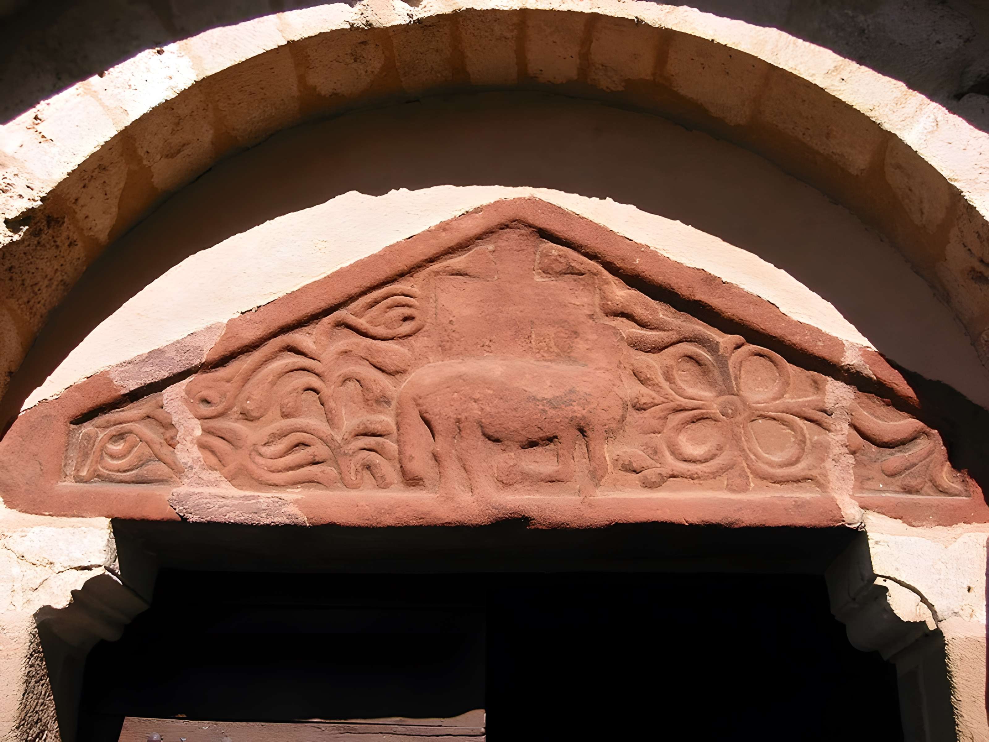 Église Saint-Pierre de Châtelperron