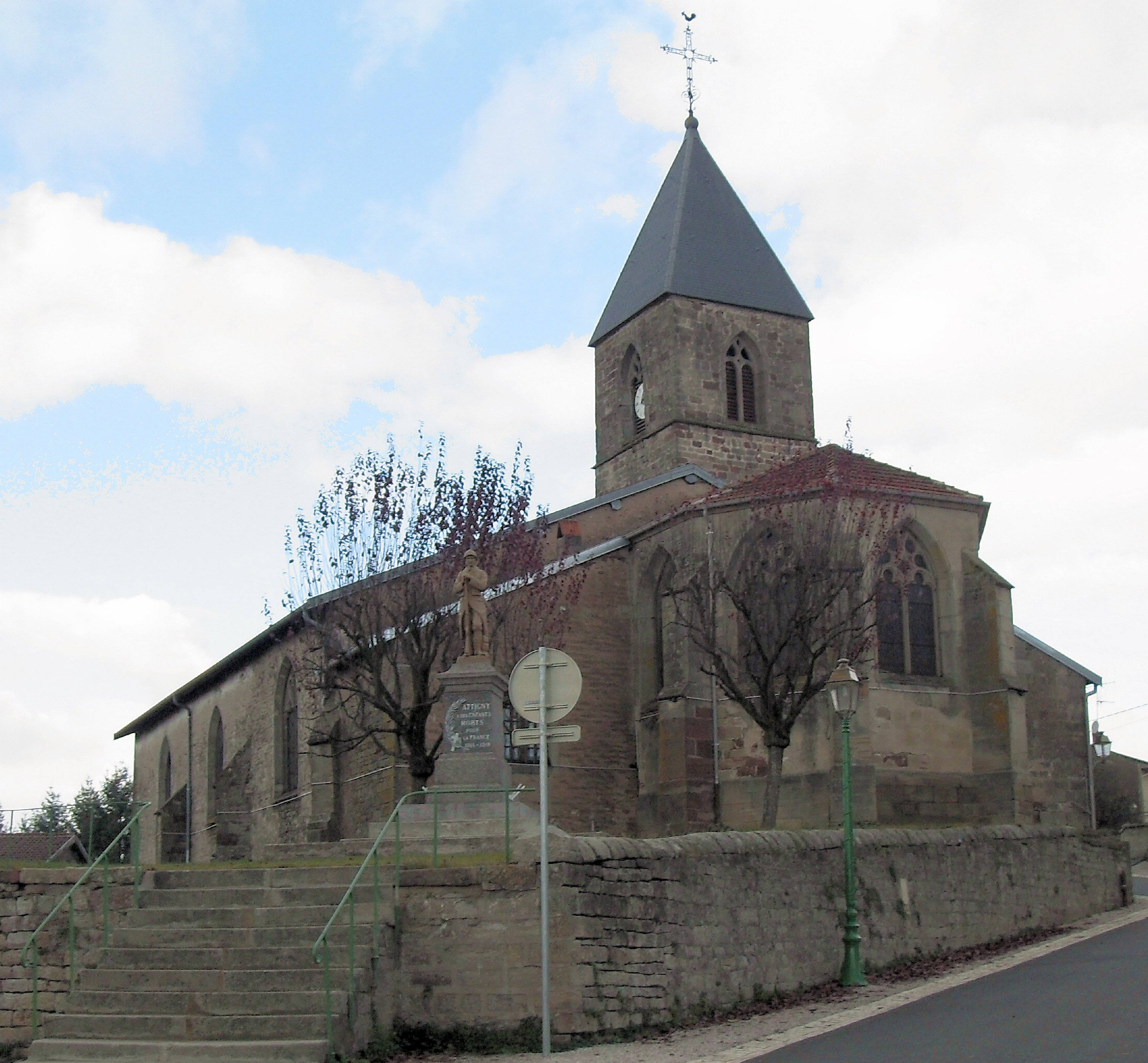 Photo de Iglesia de la Natividad-de-Notre-Dame d'Attigny