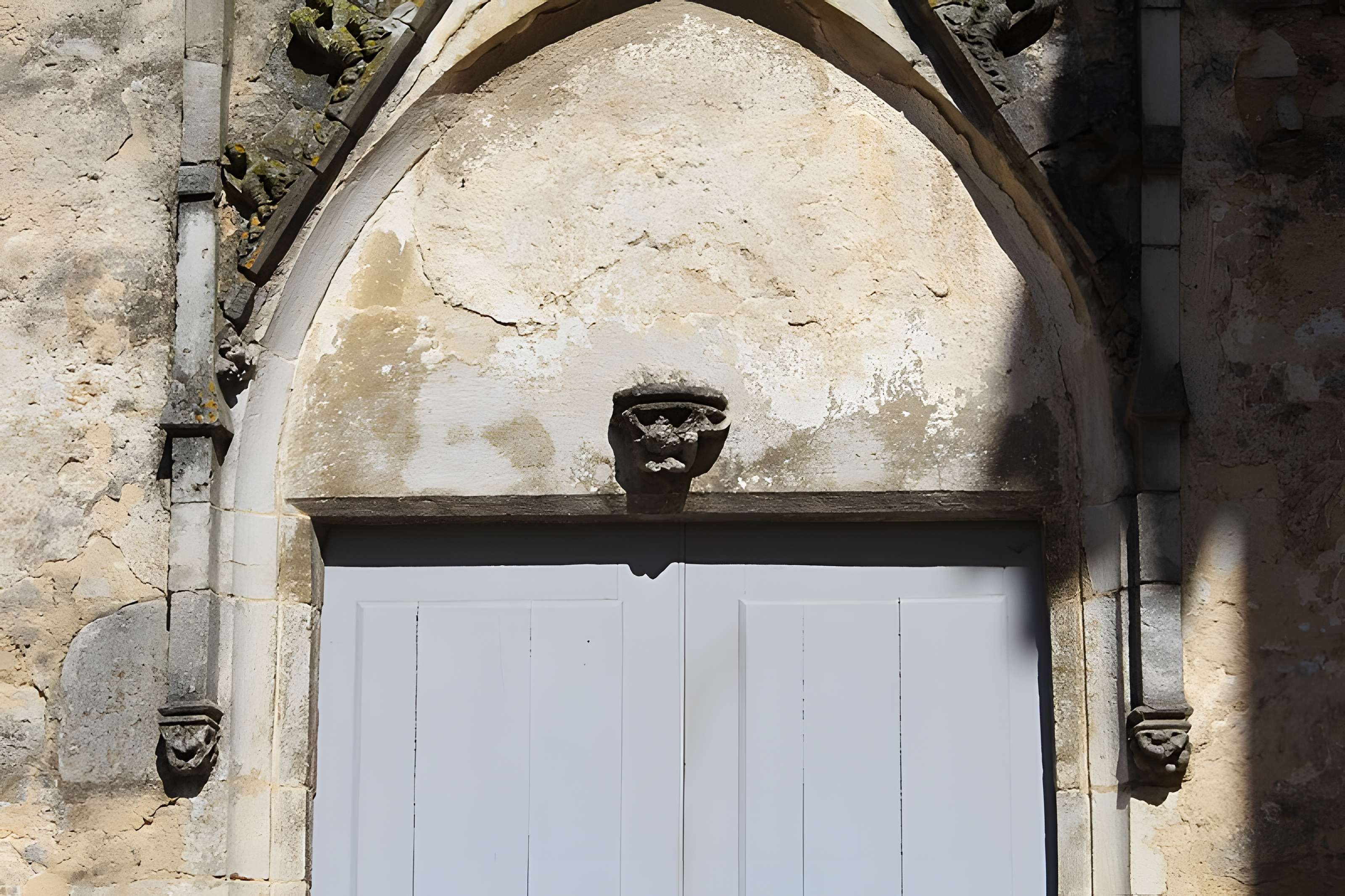Église Saint-Pierre de Chavannes-sur-Suran