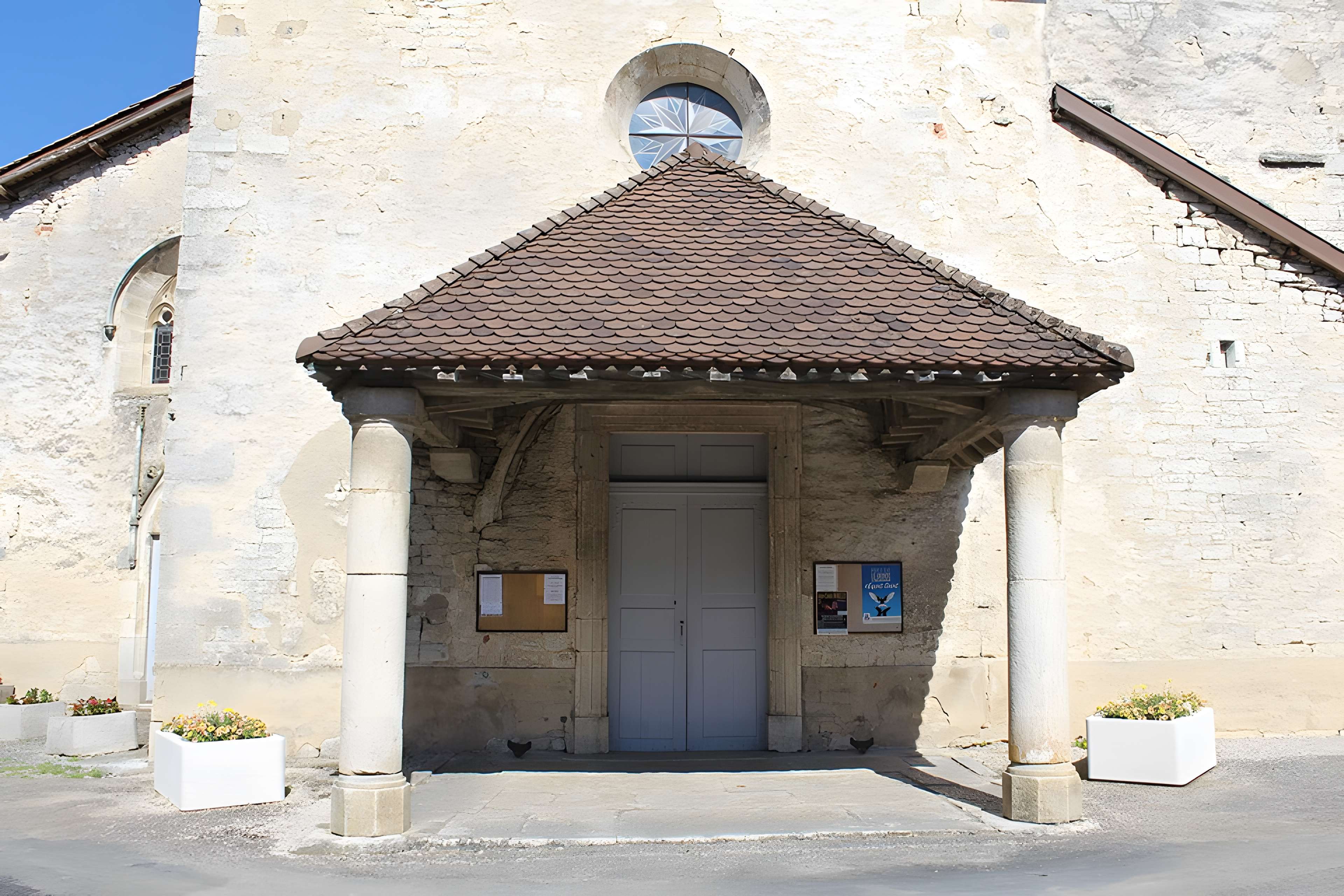 Église Saint-Pierre de Chavannes-sur-Suran