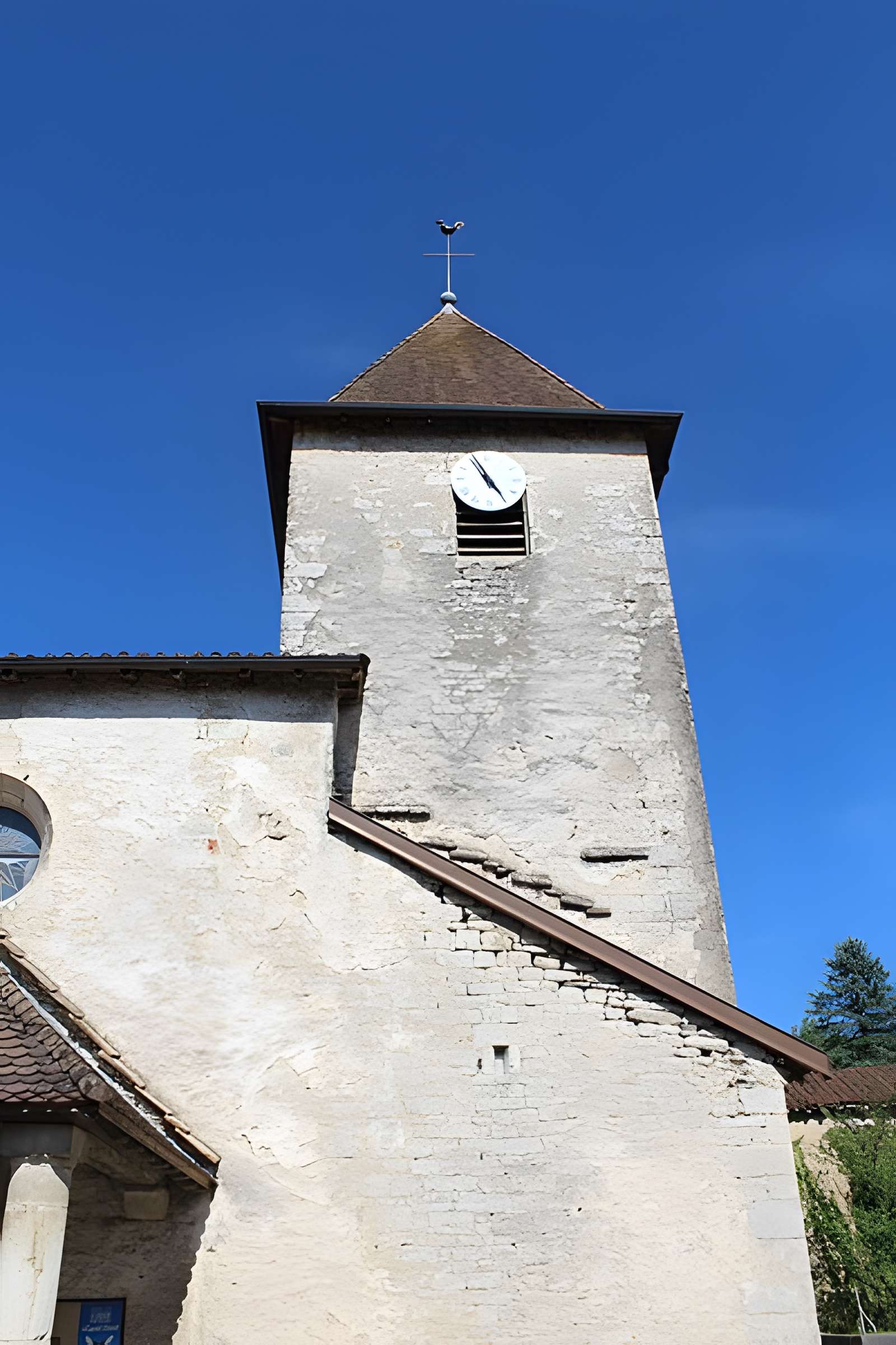 Église Saint-Pierre de Chavannes-sur-Suran