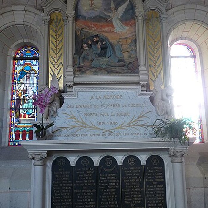 Photo de Église Saint-Pierre de Chemillé